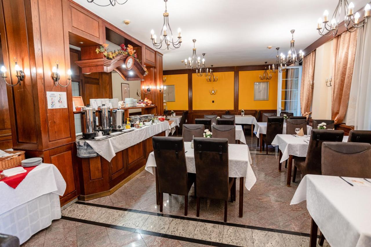 Hotel Erzsebet Heviz Exterior photo
